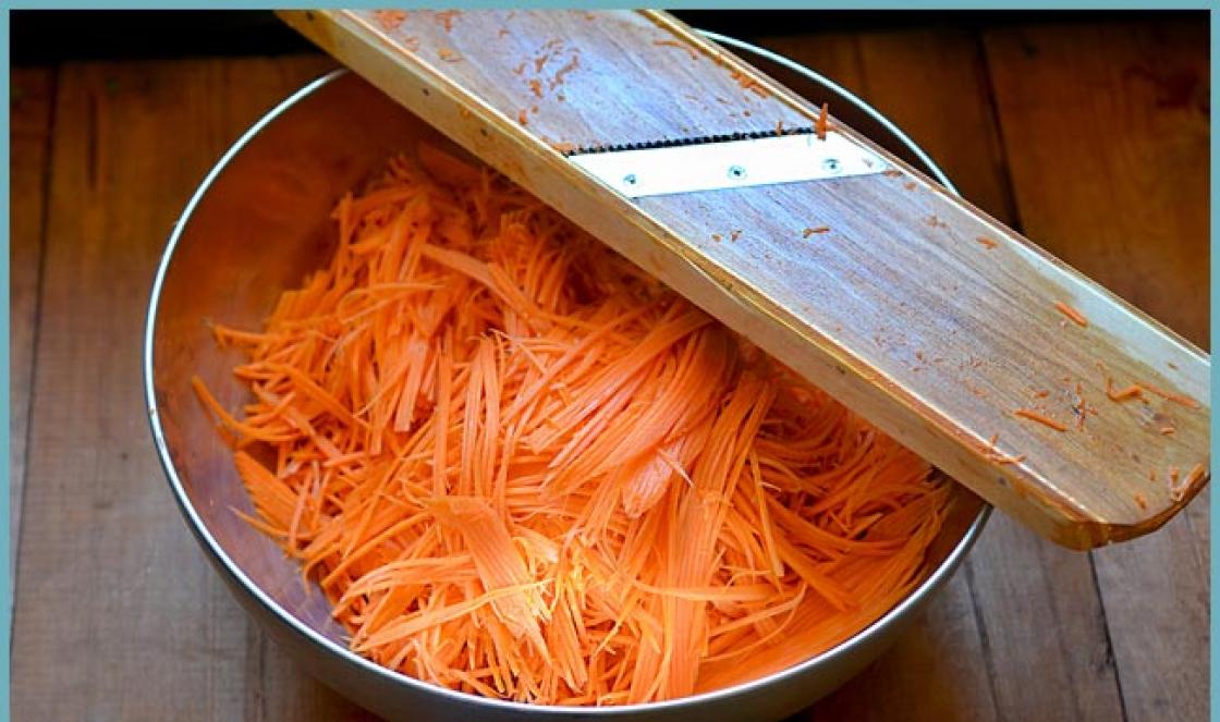 Корейская морковь (острая)